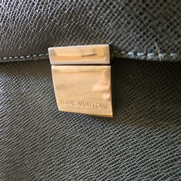 LV TAIGA BREIFCASE - Picture 5 of 9